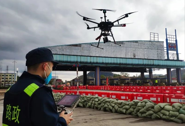 中国移动政企科创专题：5G网联无人机，逆风飞行，使命必达